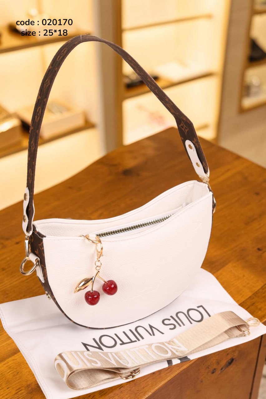 LV Half Circle