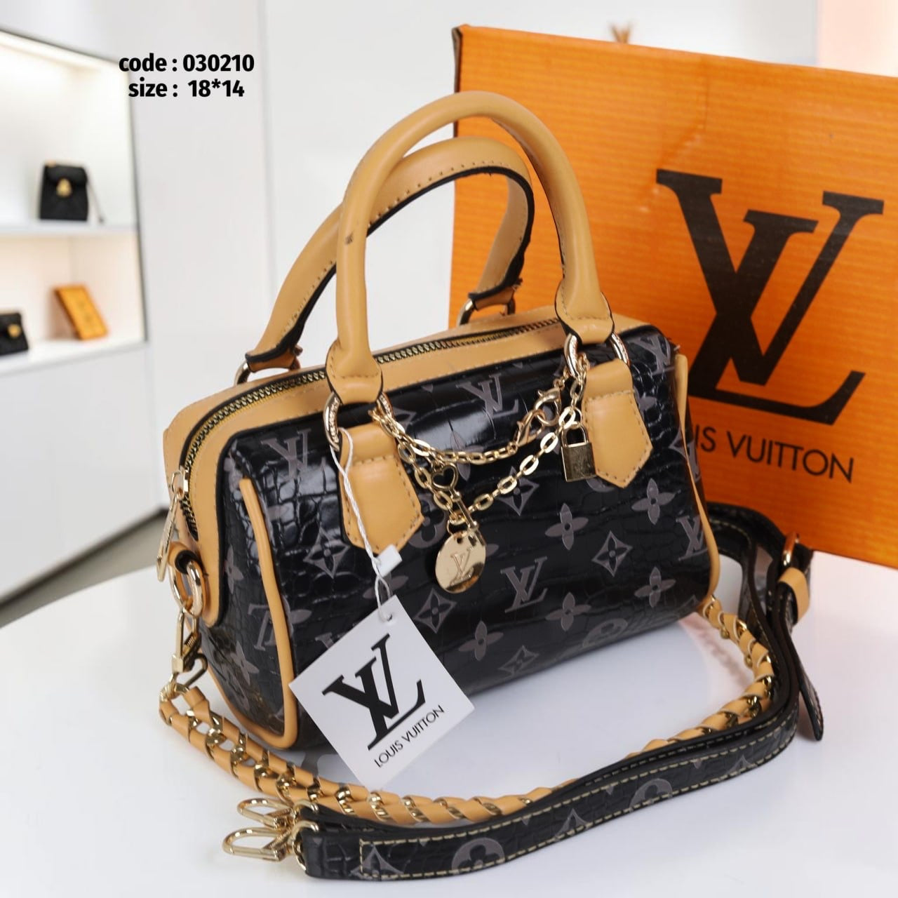 Louis Vuitton 030210