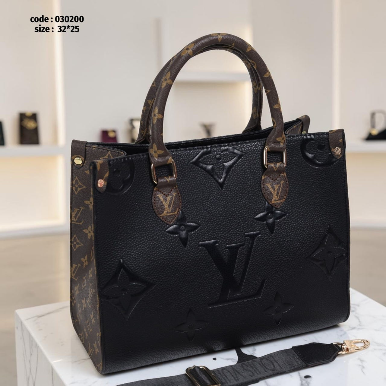 Louis Vuitton 030200