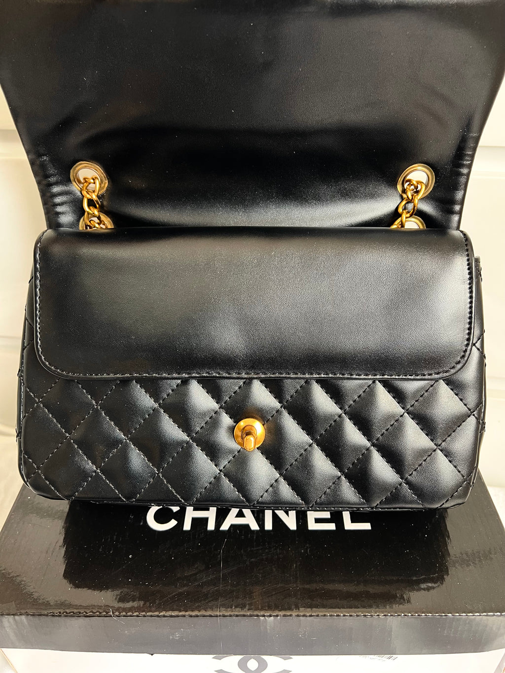 Chanel CH Bag
