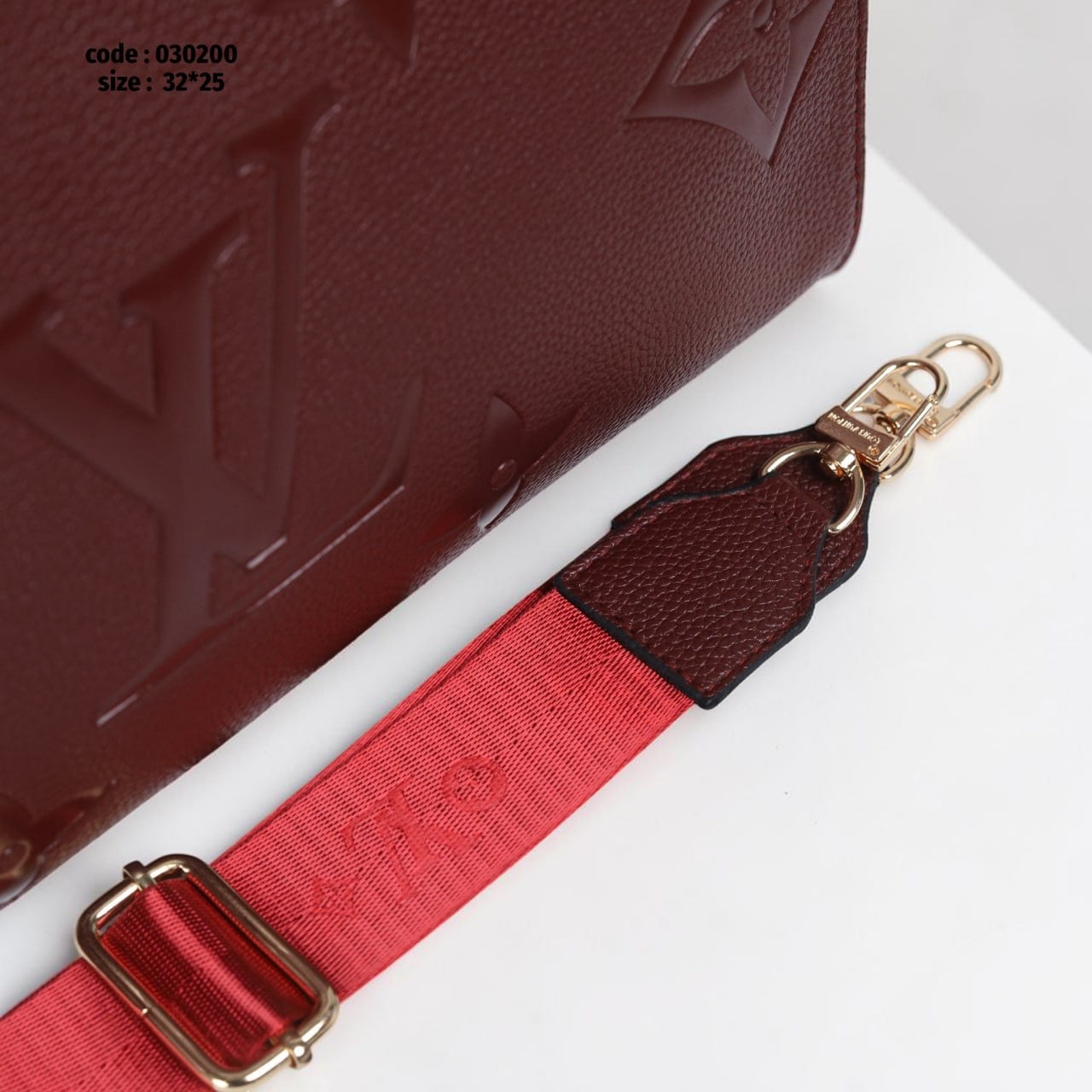 Louis Vuitton 030200