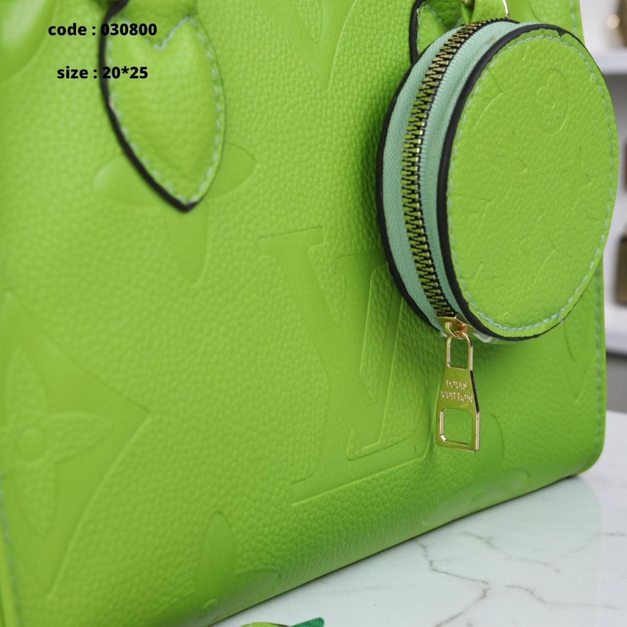 Louis Vuitton 030800