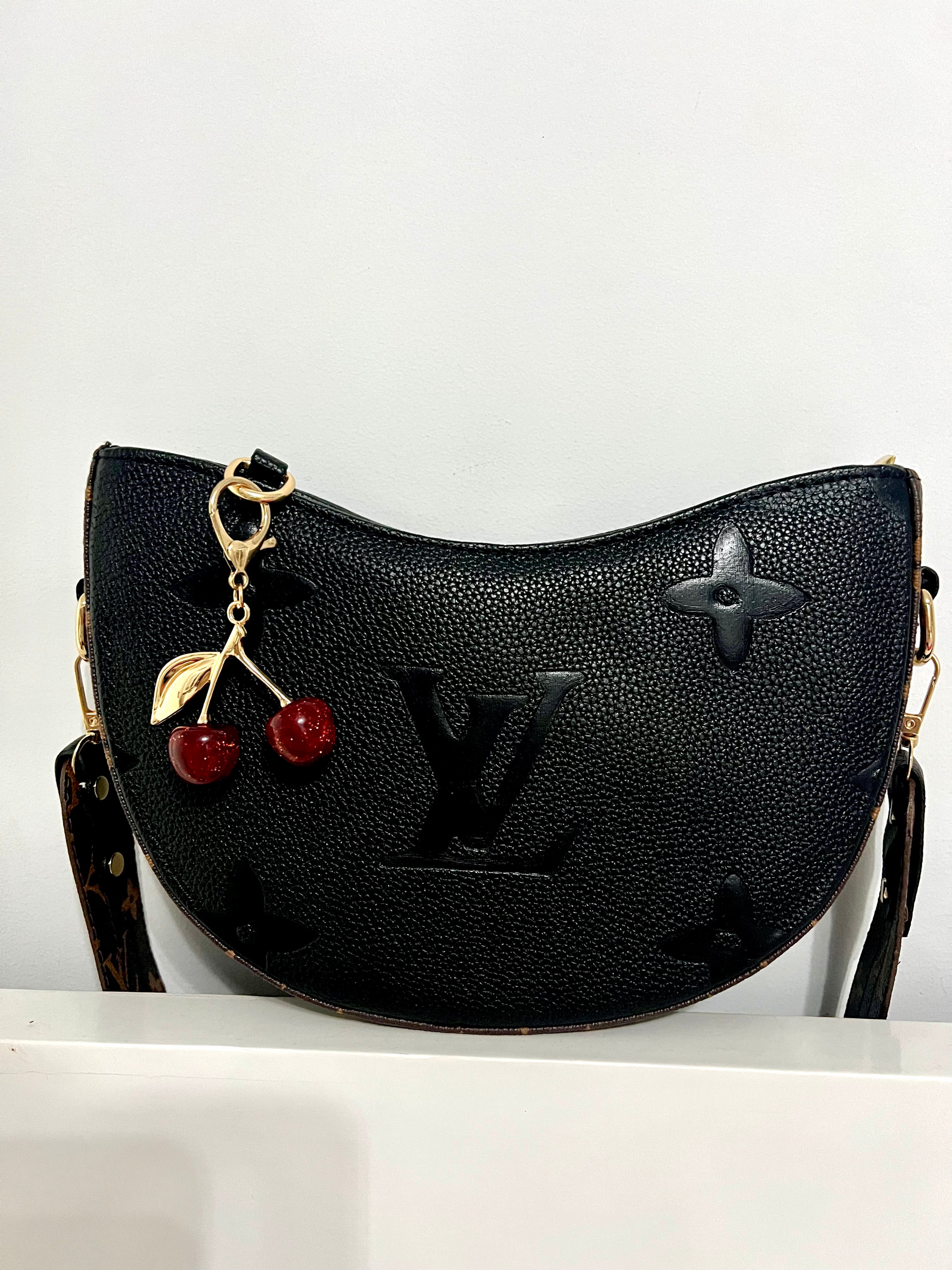 LV Half Circle