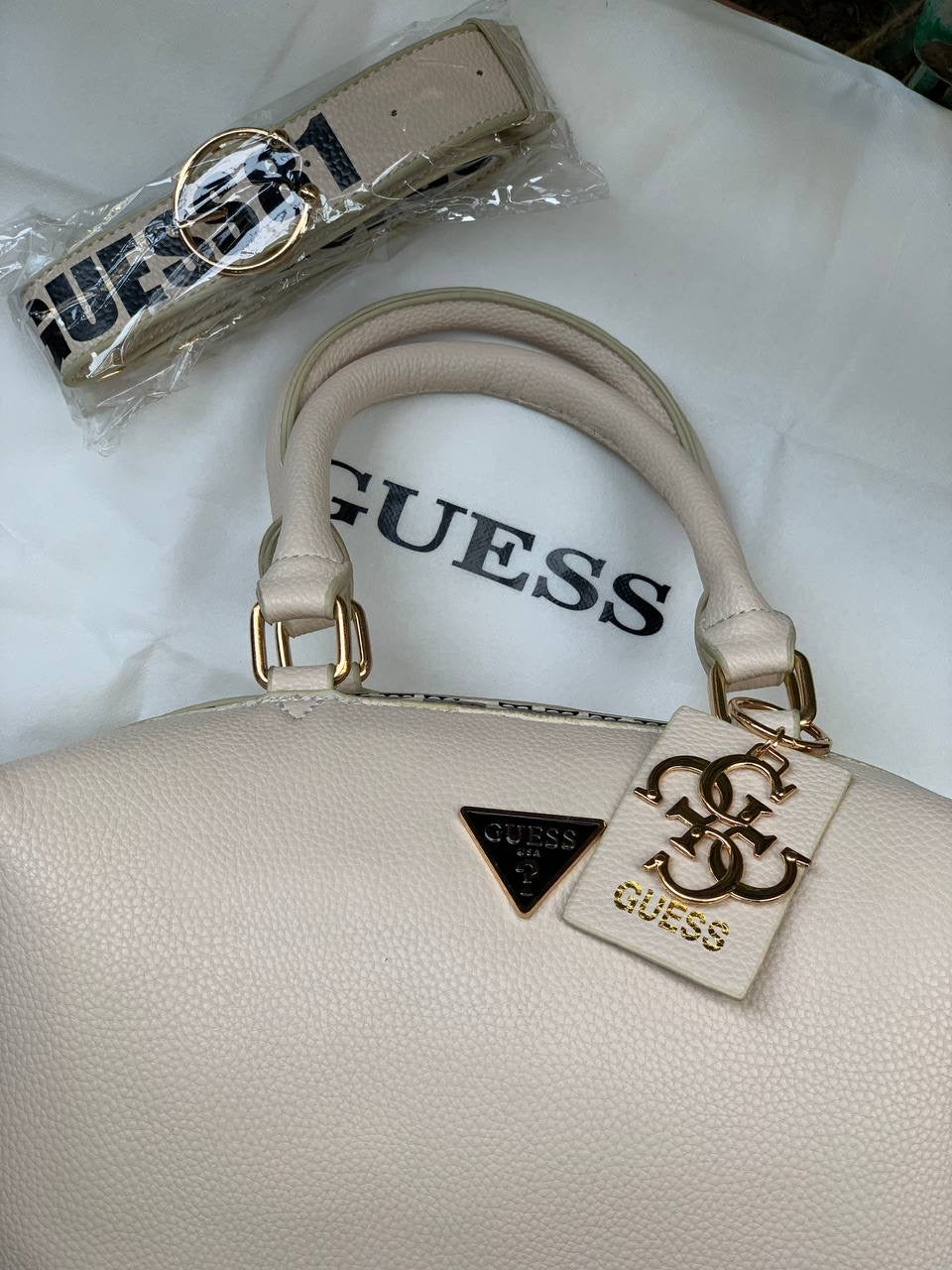 Guess Design