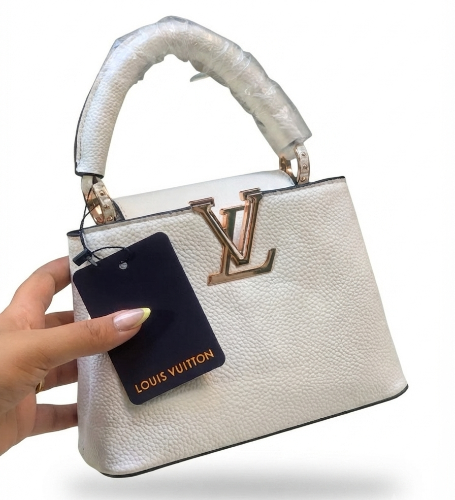 Louis Vuitton 0600