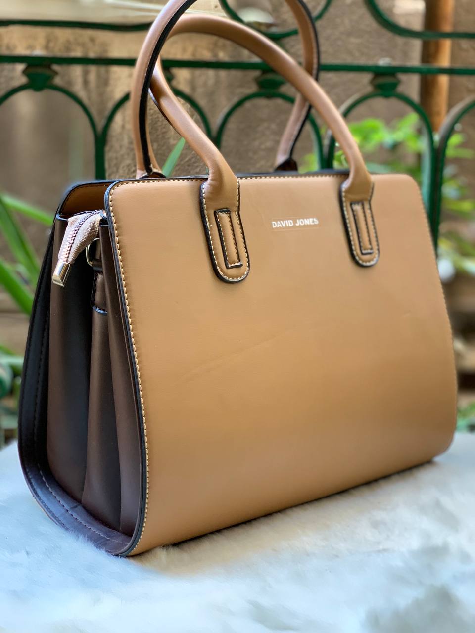 David Jones Hand&Cross Bag