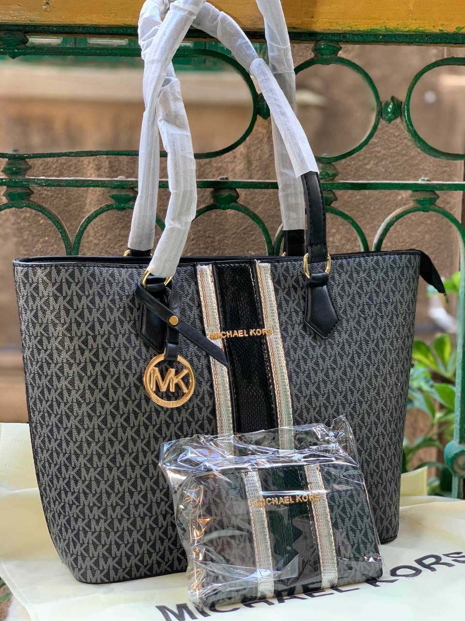 MK logo Bag
