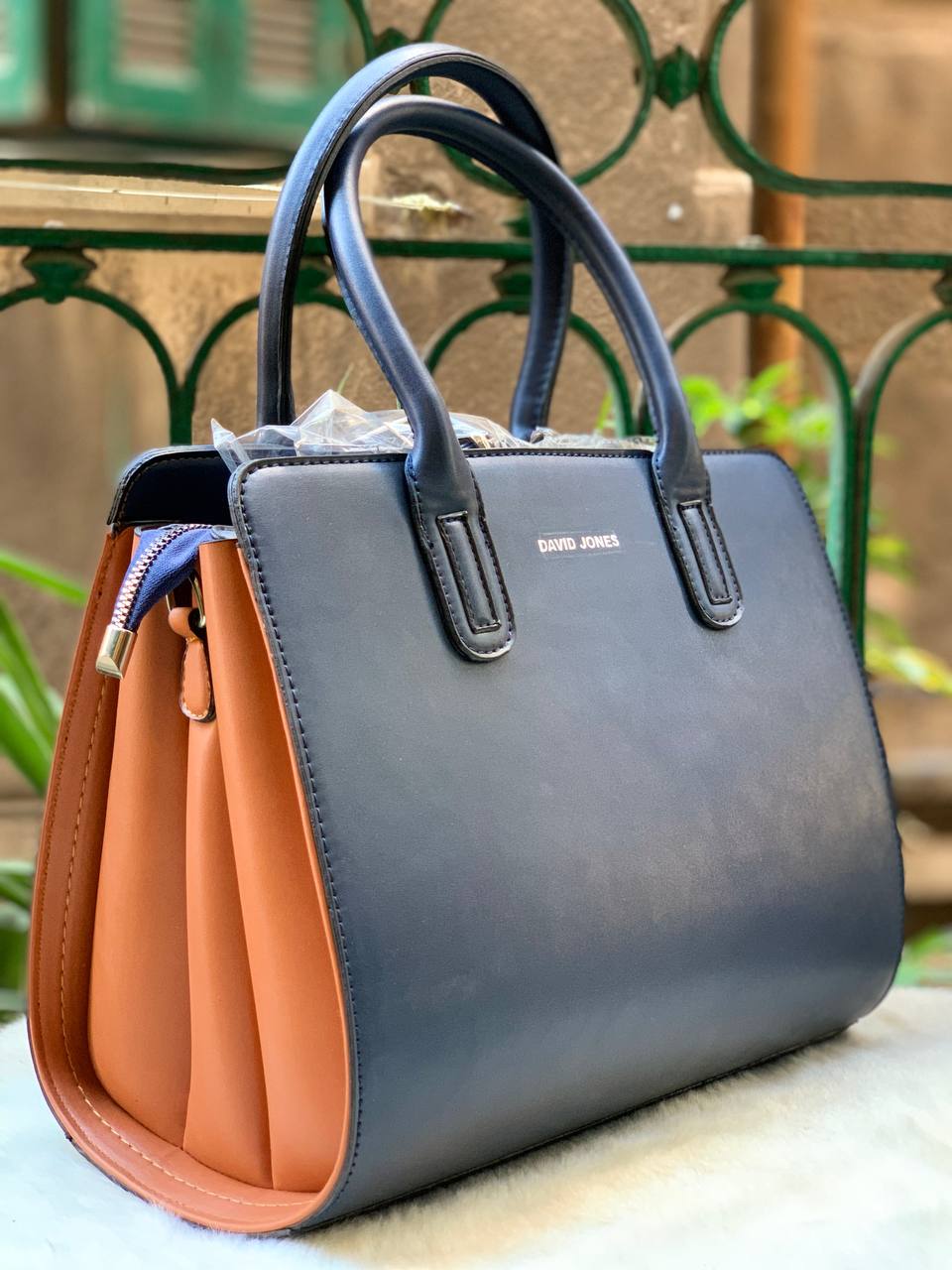 David Jones Hand&Cross Bag